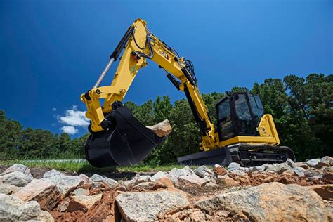 Features: Compact Excavators 